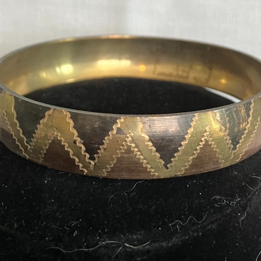 Shades of Bronze Cuff Bracelet EUC - Picture 3 of 3
